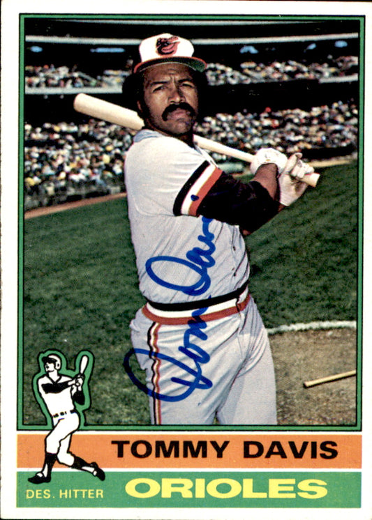 Tommy Davis Autographed 1976 TOPPS Card #149 Baltimore Orioles 183474