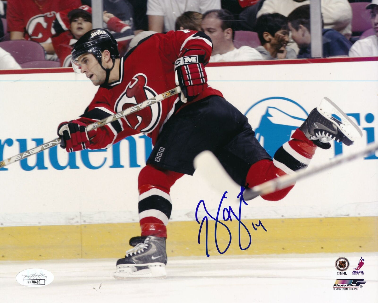 Brian Gianta New Jersey Devils Signed/Autographed 8x10 Photo JSA 163945