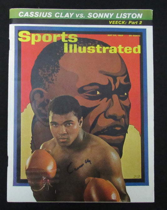 Cassius Clay/Muhammad Ali Signed GRADE 10 1965 Sports Illustrated Magazine PSA