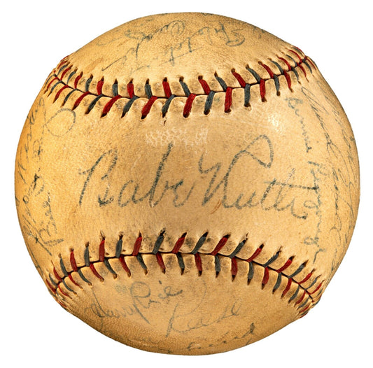 BABE RUTH / LOU GEHRIG Signed 1930 Yankees Team Baseball (27) JSA 175352