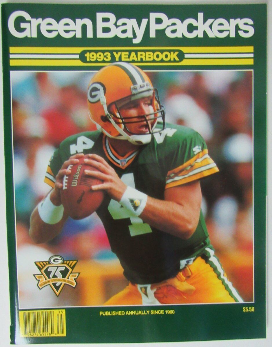 1993 Green Bay Packers  NFL Football Official Team Yearbook  Brett Favre 145971