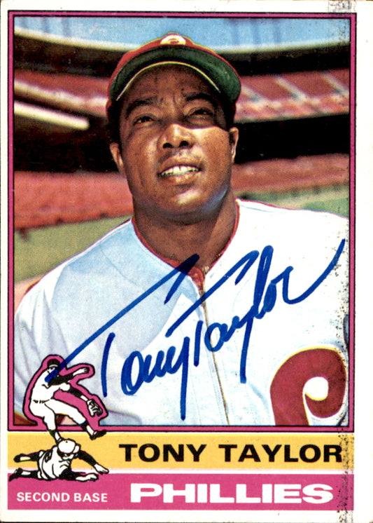 Tony Taylor Autographed 1976 TOPPS Card #624 Philadelphia Phillies 183417