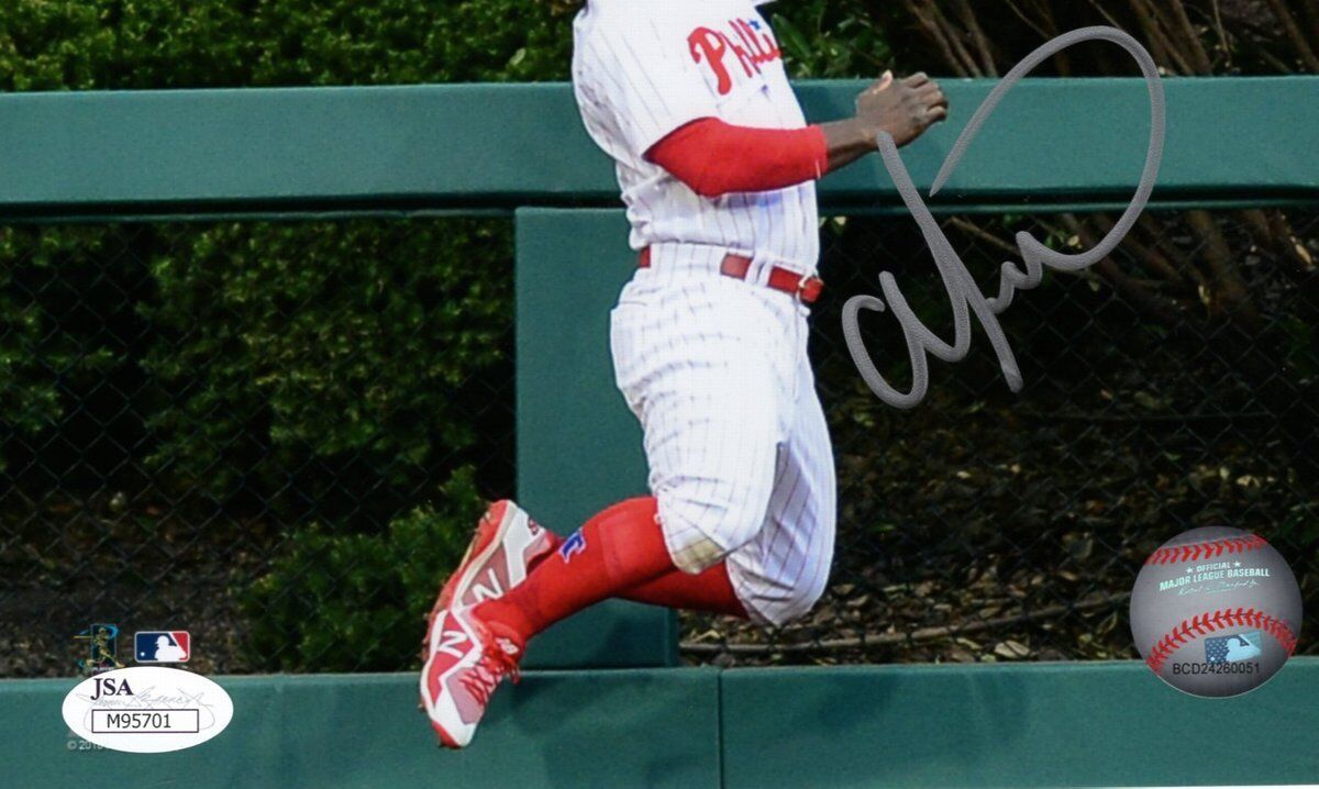 Odubel Herrera Philadelphia Phillies Jump Signed 8x10 Photo JSA 136496