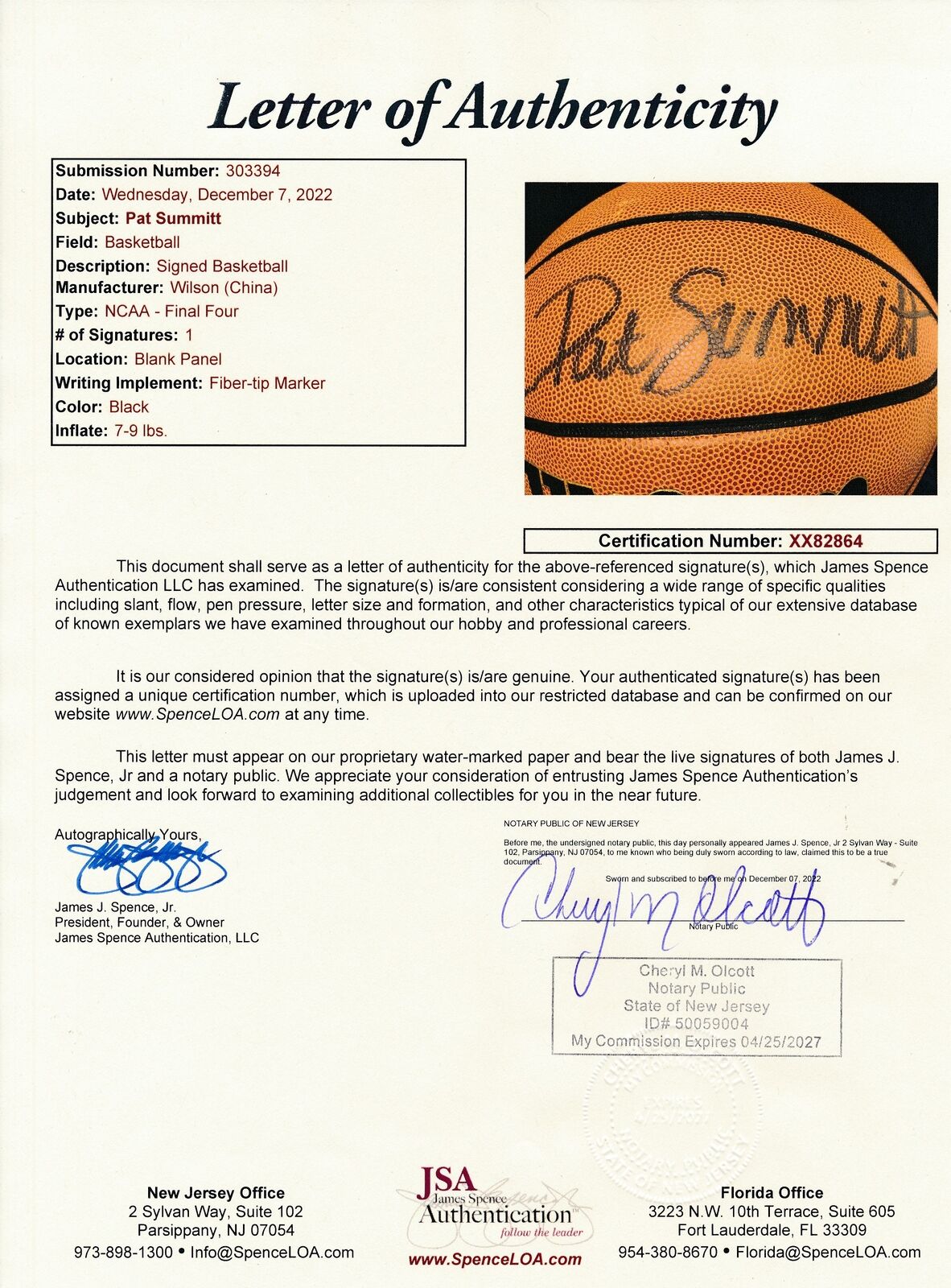 Pat Summitt Autographed Wilson Basketball University of Tennessee Coach JSA