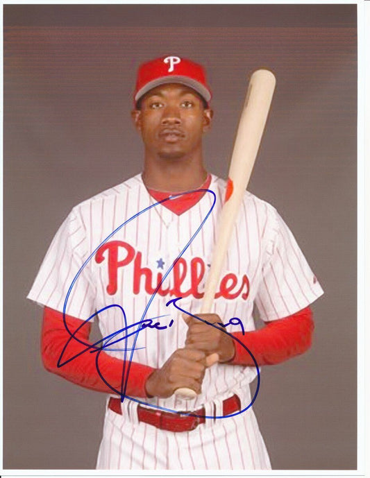 Domonic Brown Phillies Signed/Autographed 8x10 Photo 126083