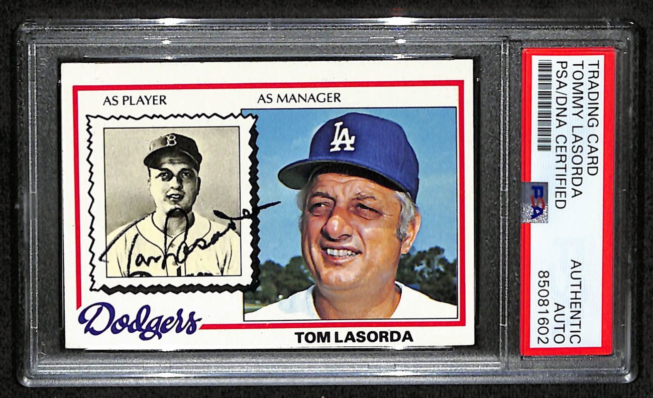 Tommy Lasorda HOF Signed 1961 Topps Card #189 Seattle Mariners PSA/DNA 184547