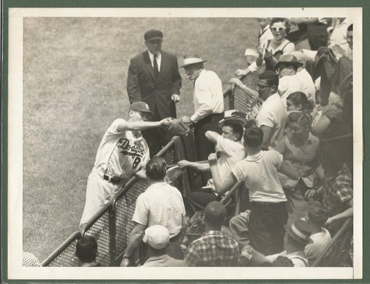 Jimmy Wasdell 1941 Brooklyn Dodgers 7x9 B/W Wire/Press Photo 150769