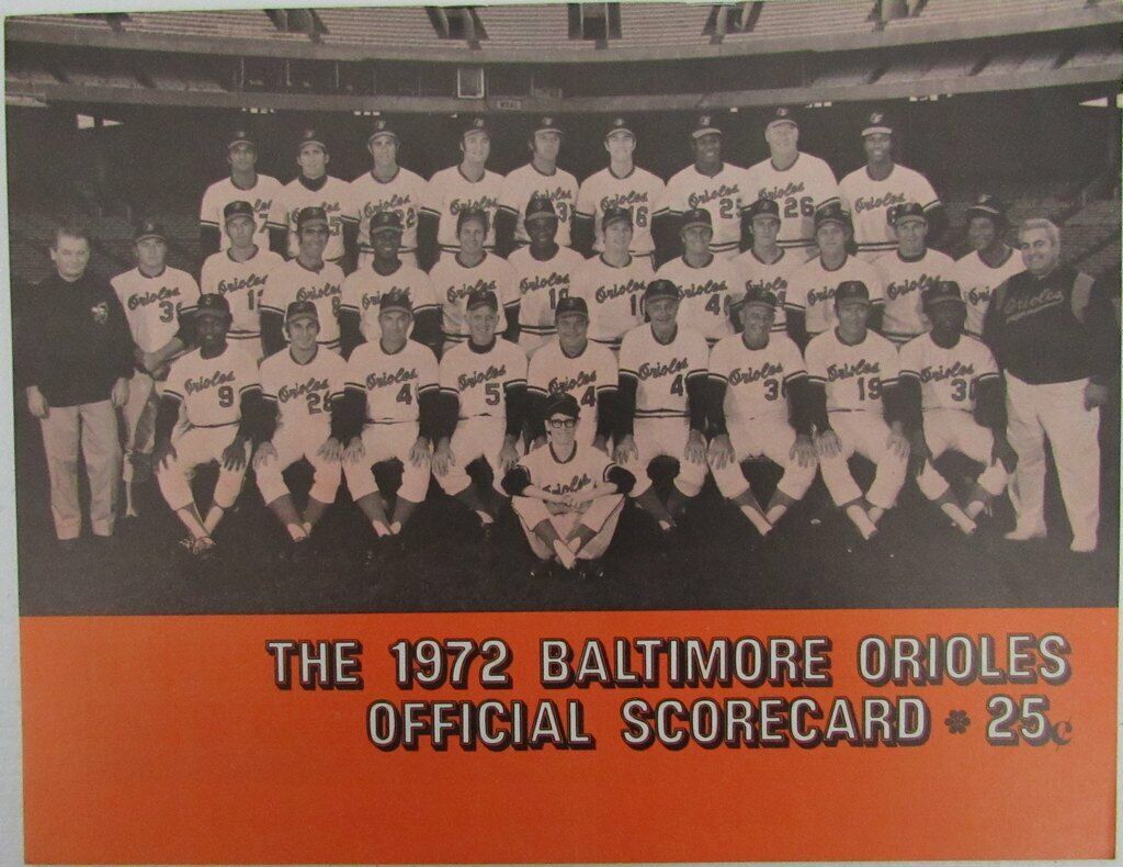 Lot of 5 Baltimore Orioles Official Scorecard/Programs (1969,70,72,75,77) 144223