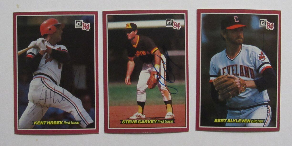 Lot of 22 Signed/Autograph 1984 Donruss Action All Stars Jumbo Postcards 166774