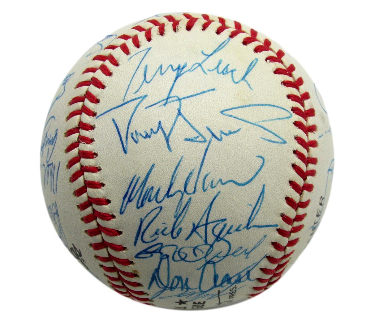 1989 Mets Team Autographed by 28 Johnson Carter Strawberry ONL Baseball 182805