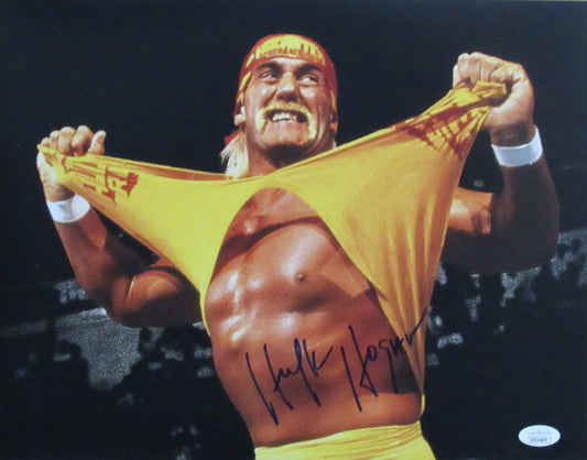 Hulk Hogan WWE Signed/Autographed 11x14 Photo JSA 190505