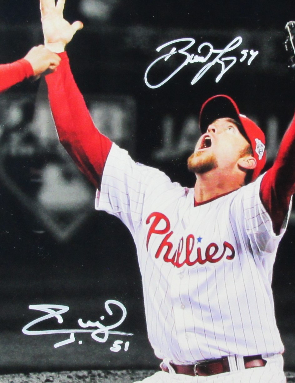 Brad Lidge/Carlos Ruiz Dual-Autographed 16x20 Photo Phillies Framed JSA 183623