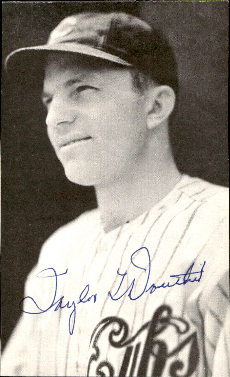 Taylor Douthit Chicago Cubs d. 1986 Signed/Auto 3x5  Photo 178196