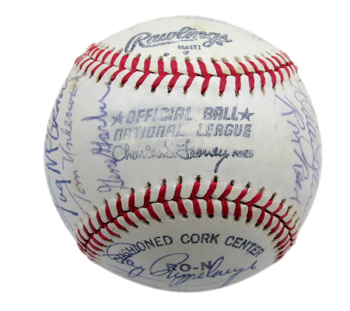 1977 Phillies Team Signed by 25 ONL Baseball Carlton Kaat HOF 190037