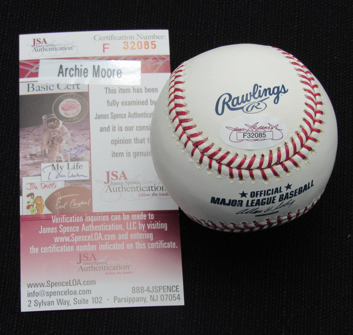 Archie Moore Signed/Auto Yankees 100th OML Baseball JSA  186911