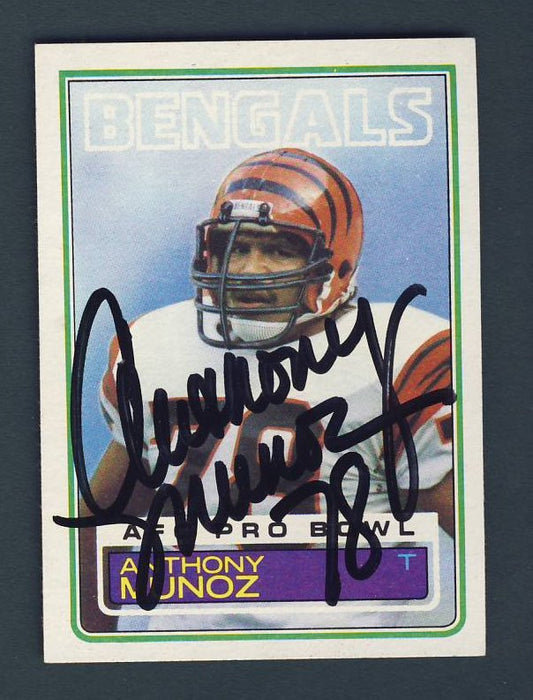 Anthony Munoz Cincinnati Bengals Signed 1983 Topps Card 127451