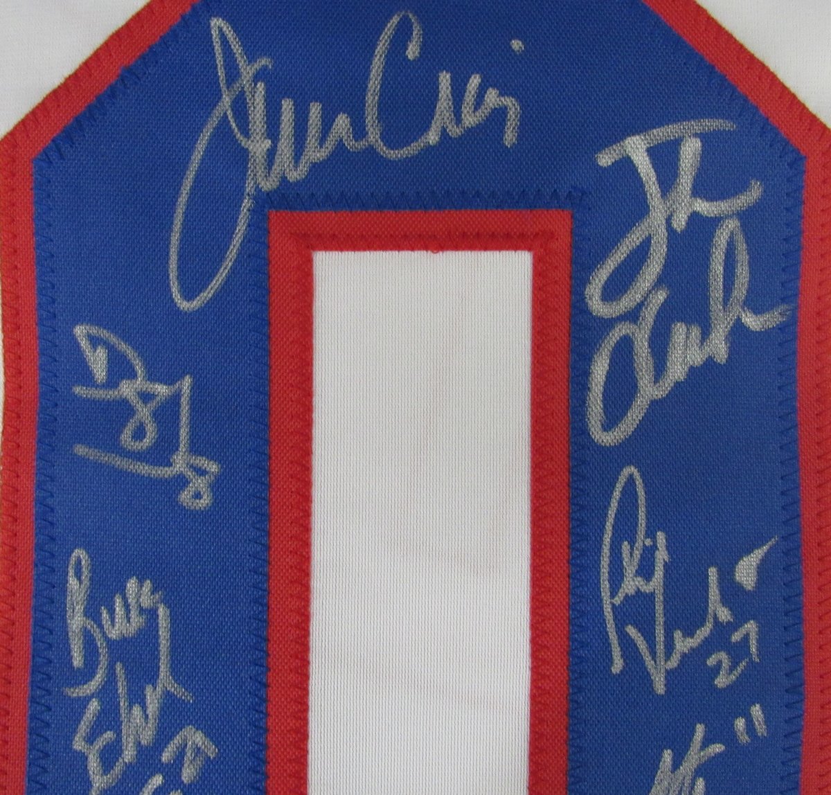 1980 Miracle on Ice Team Signed (18 Signatures) Hockey Jersey Beckett 192966