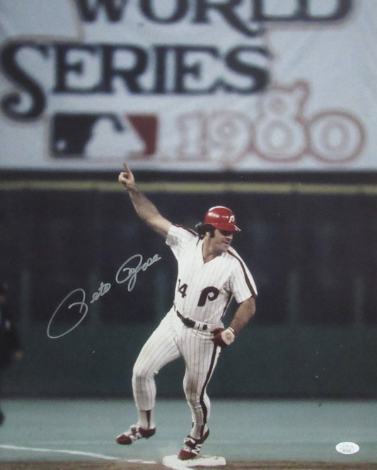 Pete Rose Philadelphia Phillies Signed 16x20 Photo JSA 189721