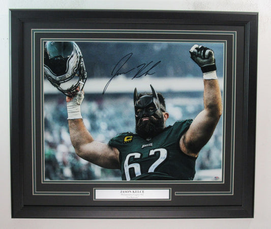 Jason Kelce Signed/Auto 16x20 Photo Framed Philadelphia Eagles PSA/DNA 190375