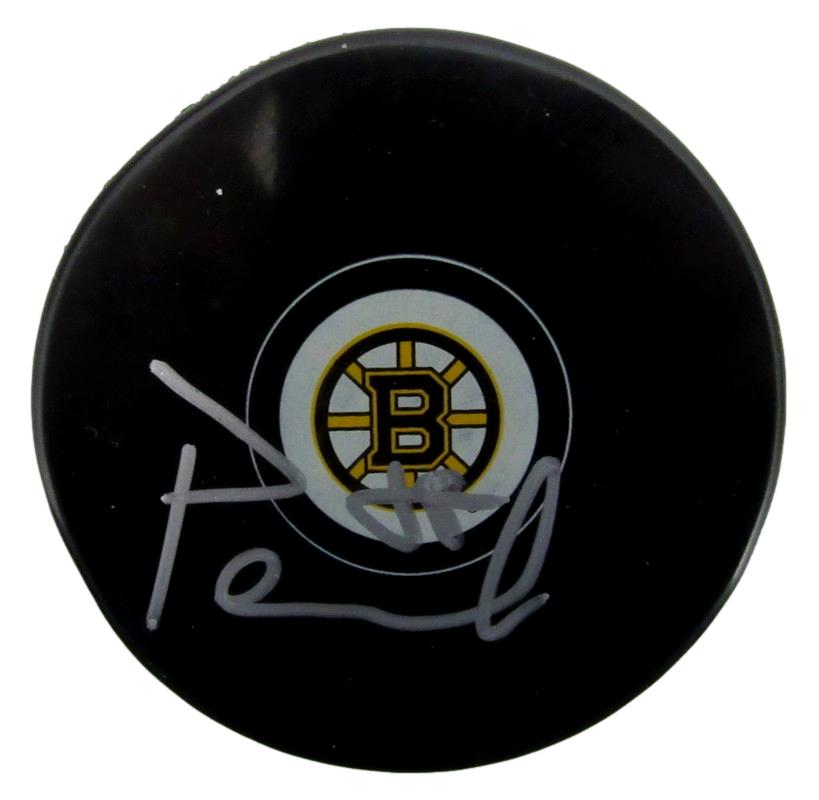 David Pastrnak Signed/Auto Hockey Puck Boston Bruins JSA 186376