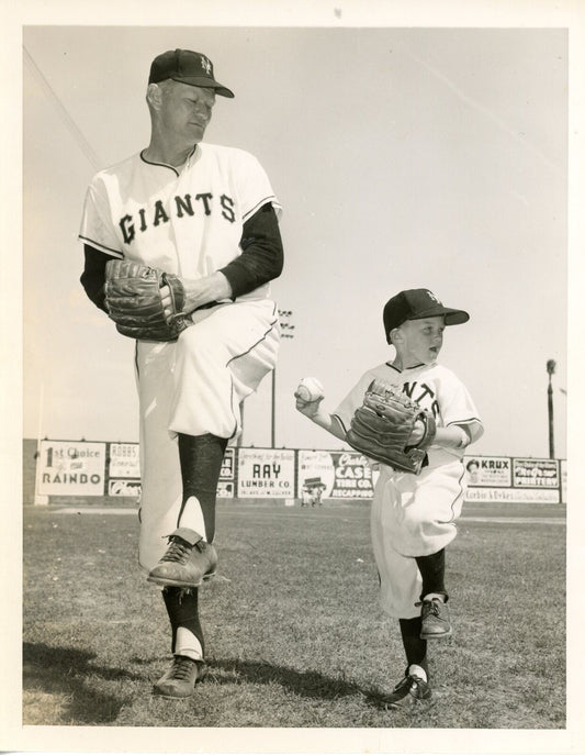 Marv Grissom 7x9 B/W 1955 Press Wire Photo New York Giants