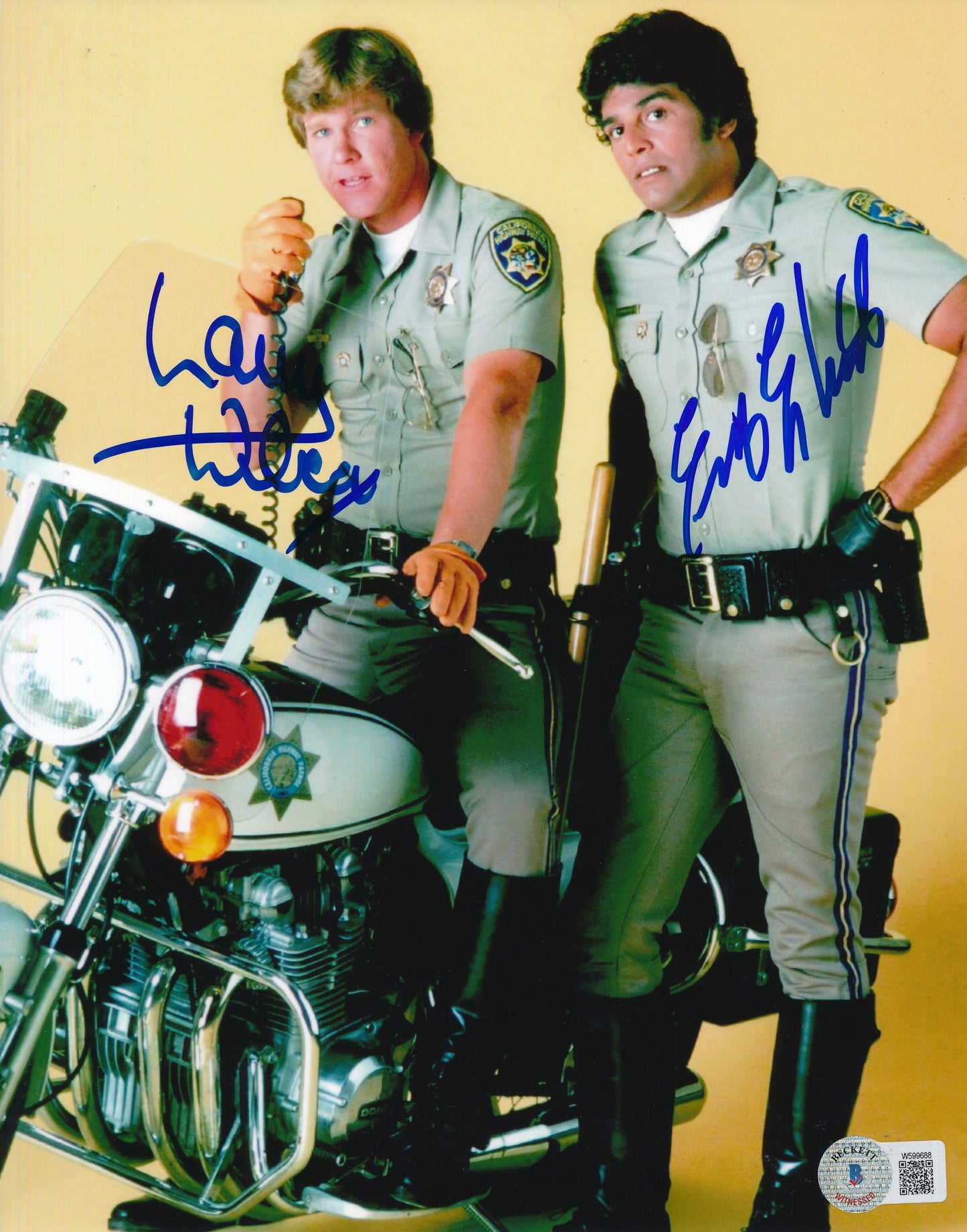 Larry Wilcox/Erik Estrada Dual-Autographed 8x10 Photo "Chips" Beckett 183531