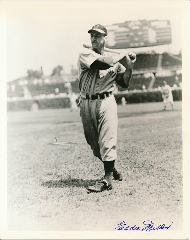 Eddie Miller Cincinnati Reds Signed/Autographed 8x10 Photo JSA 143204