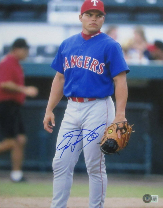 Ivan Rodriguez HOF Autographed 11x14 Baseball Photo Texas Rangers Beckett