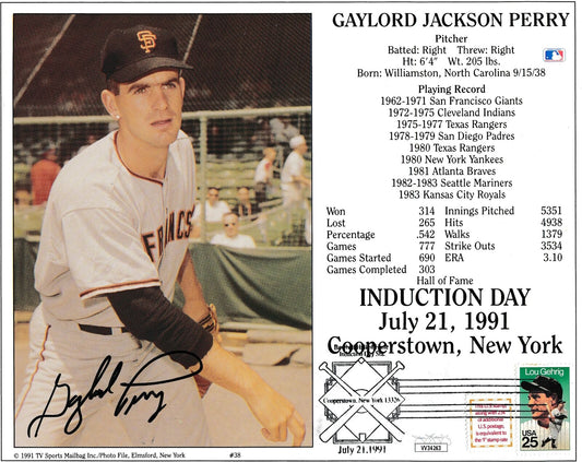 Gaylord Perry SF Giants Signed 8x10 HOF Induction Photo with Stamp JSA 166464
