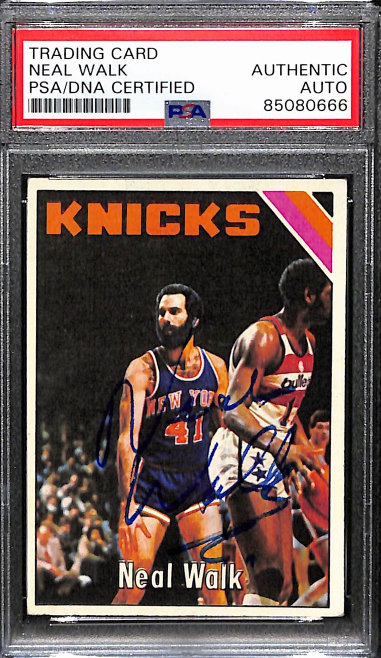 Neal Walk Autographed 1975-76 Topps Card #19 New York Knicks PSA/DNA 184832