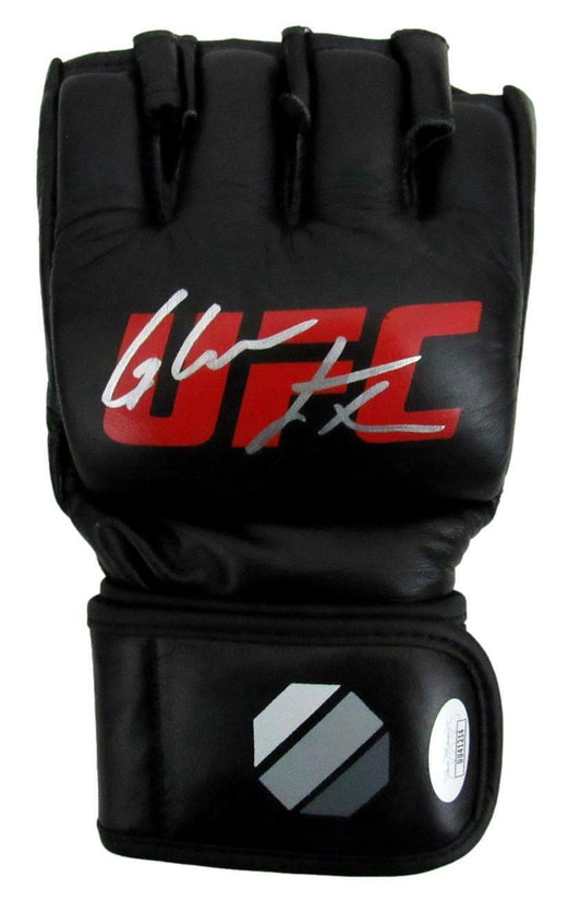 Glover Teixeira UFC Champ Signed/Auto Black Right MMA FIGHT Glove JSA 165546