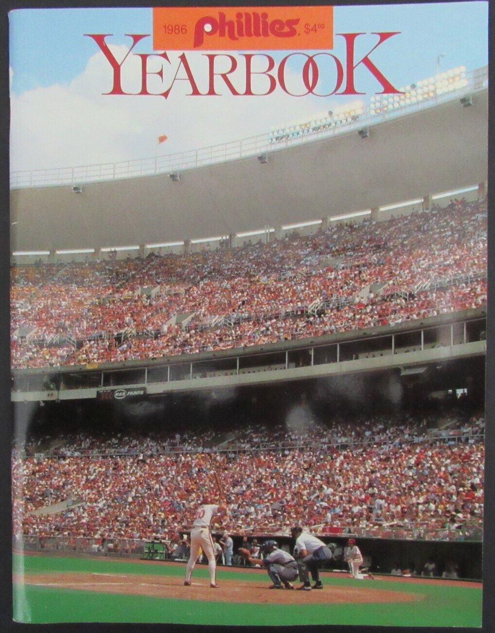 1986 Philadelphia Phillies Official Yearbook 178083