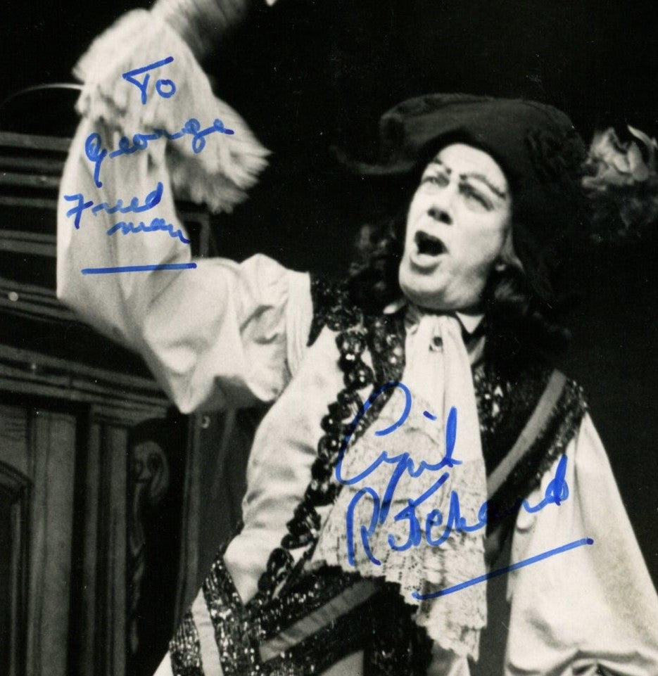 Cyril Ritchard Signed/Inscr 7x9 B/W Photo Actor "Captain Hook" PSA/DNA 192075