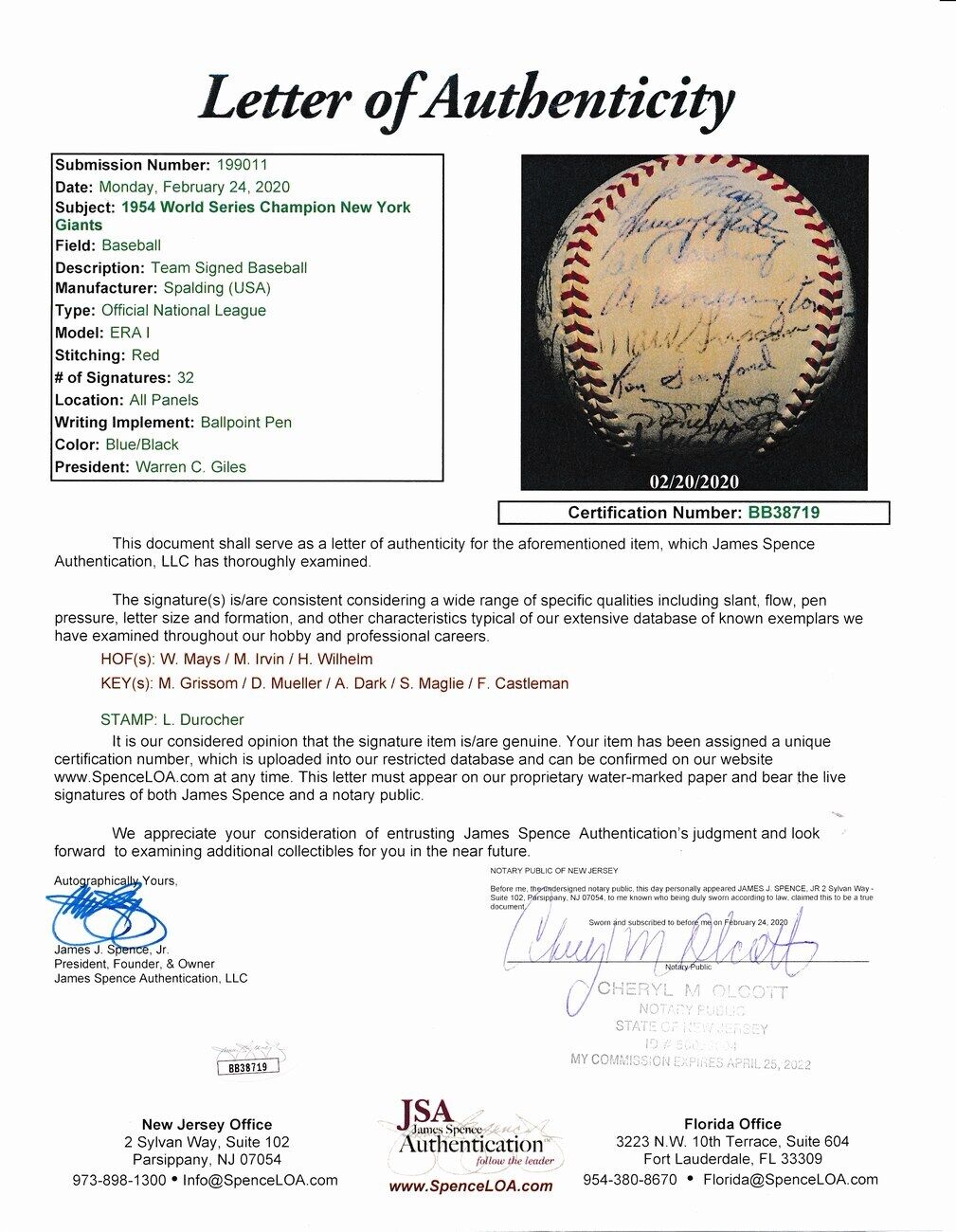 1954 World Series Champs Giants Team 32 Signed/ W. MAYS ONL Baseball JSA 149565