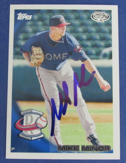 Mike Minor Braves Signed/Autographed 2010 Topps Baseball Card #160