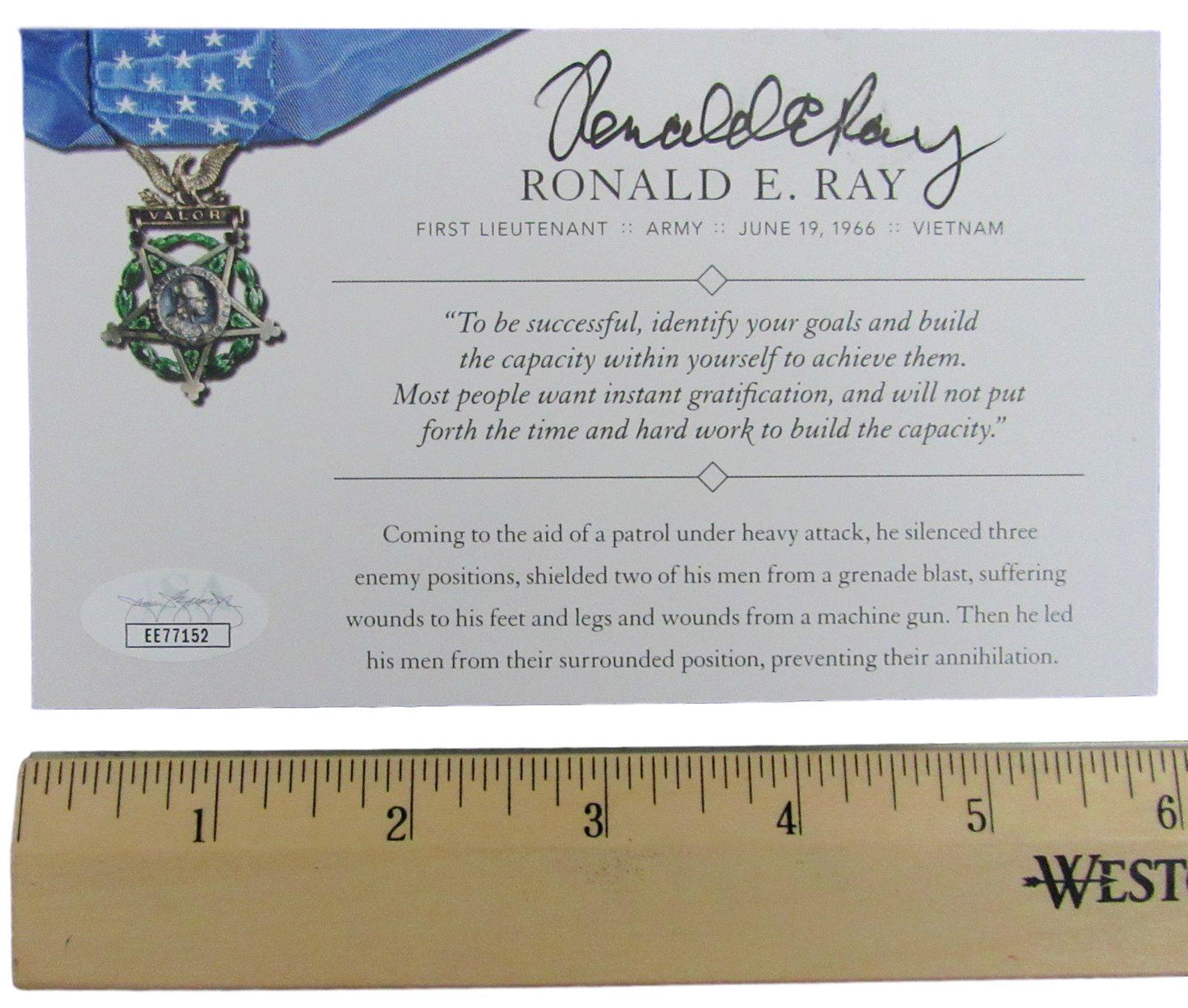 Ronald E. Ray, MOH Recipient, Signed MOH 4x6 Society Card JSA 146369