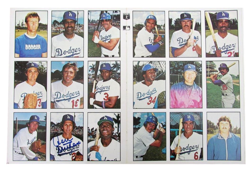Don Sutton HOF Los Angeles Dodgers Signed 1978 SSPC Dodgers Team Sheet 185009