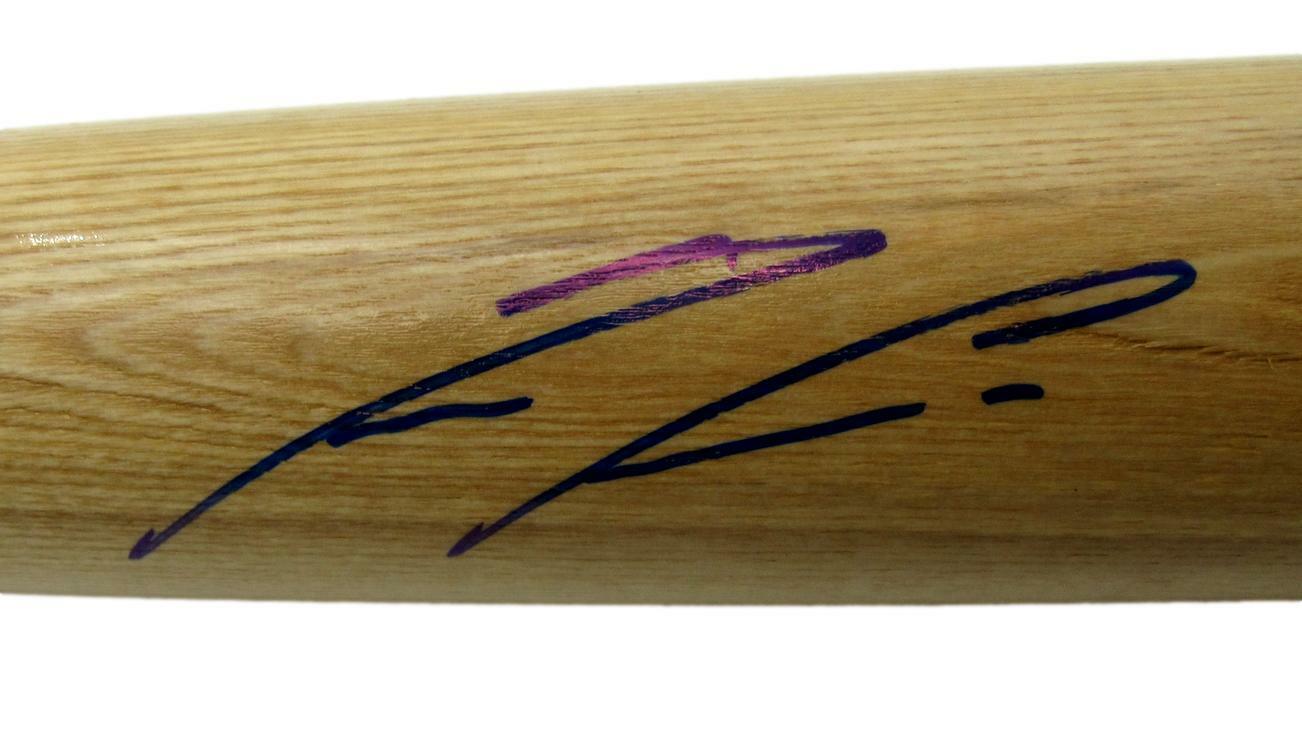 Ronald Acuna Jr. Braves Signed/Autographed Rawlings PRO Bat Beckett 159509