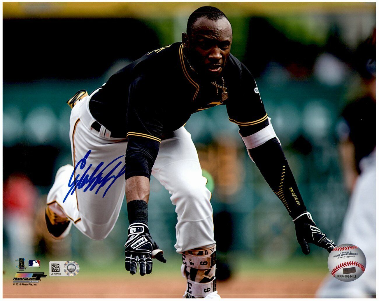 Starling Marte Pittsburgh Pirates Signed/Autographed 8x10 Photo MLB HOLO 153618