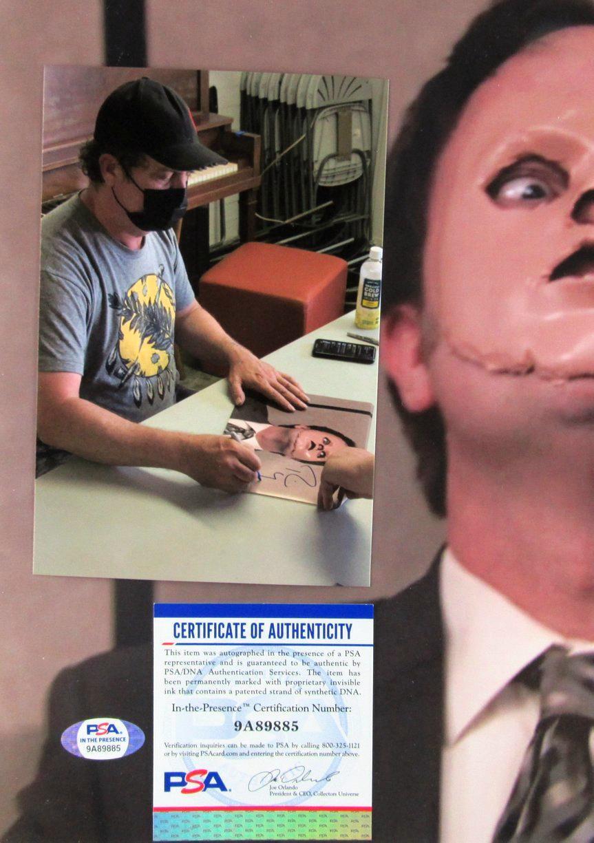 Rainn Wilson Signed 11x14 The Office Dwight Schrute Photo PSA/DNA ITP 160408