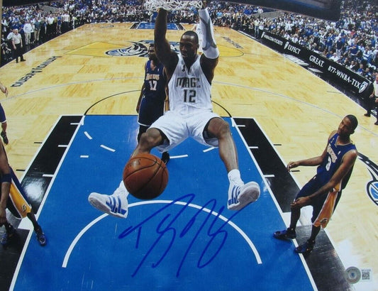 Dwight Howard Autographed 11x14 Basketball Photo Orlando Magic Beckett