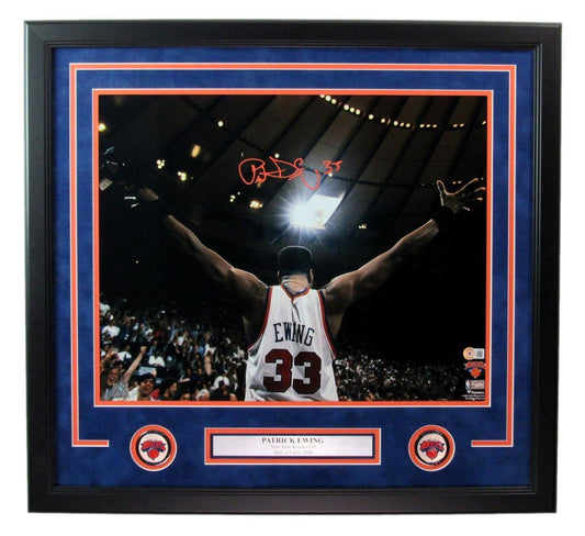 Patrick Ewing HOF Autographed 16x20 Photo NY Knicks Framed Beckett 178398