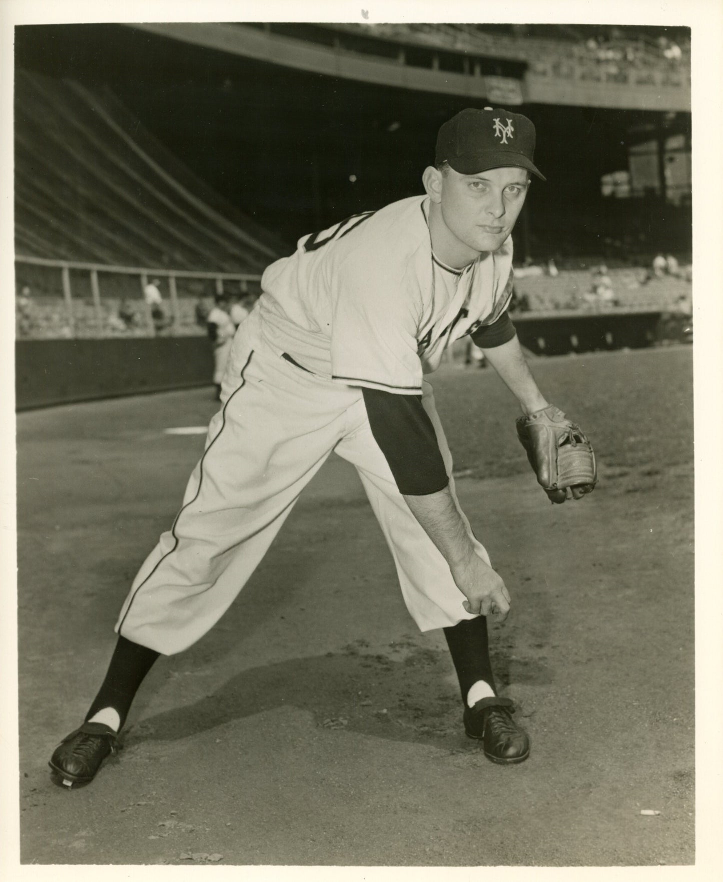 Bill Connelly 8x10 B/W 1952 Press Wire Photo New York Giants
