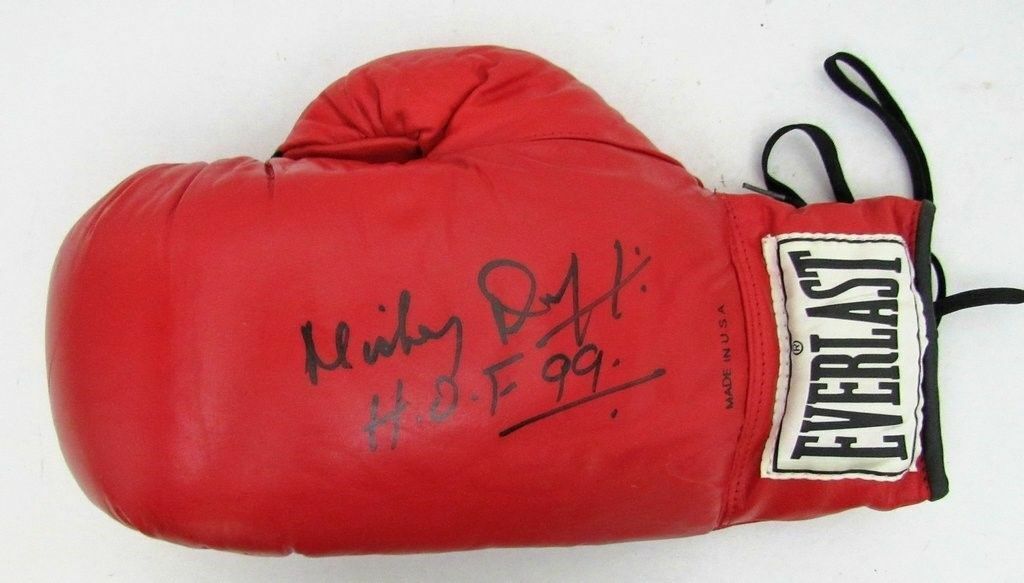 Mickey Duff HOF British Promoter Signed Everlast Boxing Glove JSA 134549