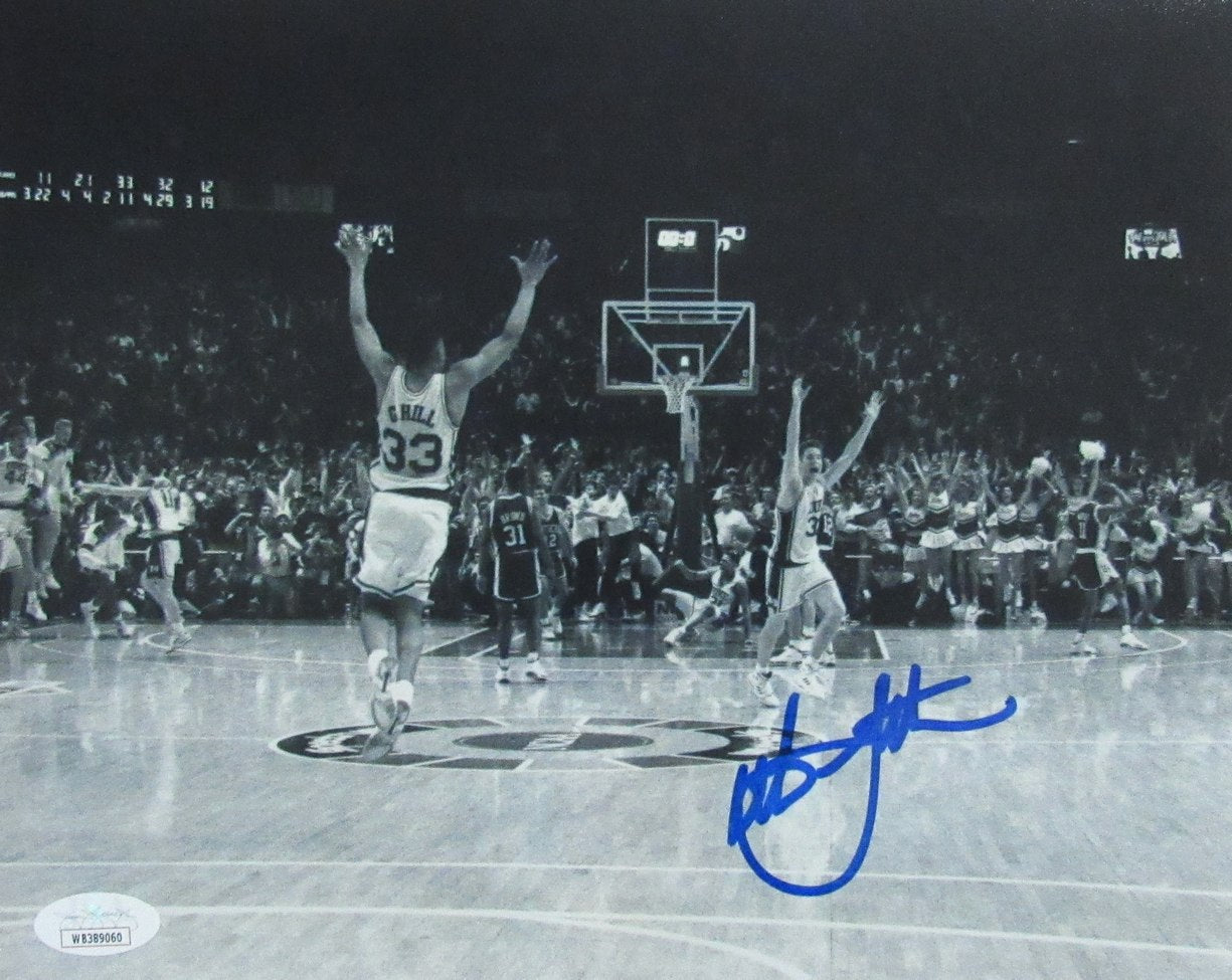 Christian Laettner Autographed Duke Blue Devils 8x10 Photo JSA 187698