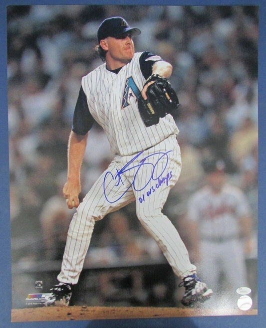 Curt Schilling Diamondbacks D-Backs "01 WS Champs" Signed 16x20 Photo JSA