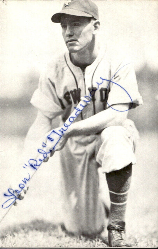 Red Treadway NY Giants d. 1994 Signed/Autographed 3x5  Photo 179274