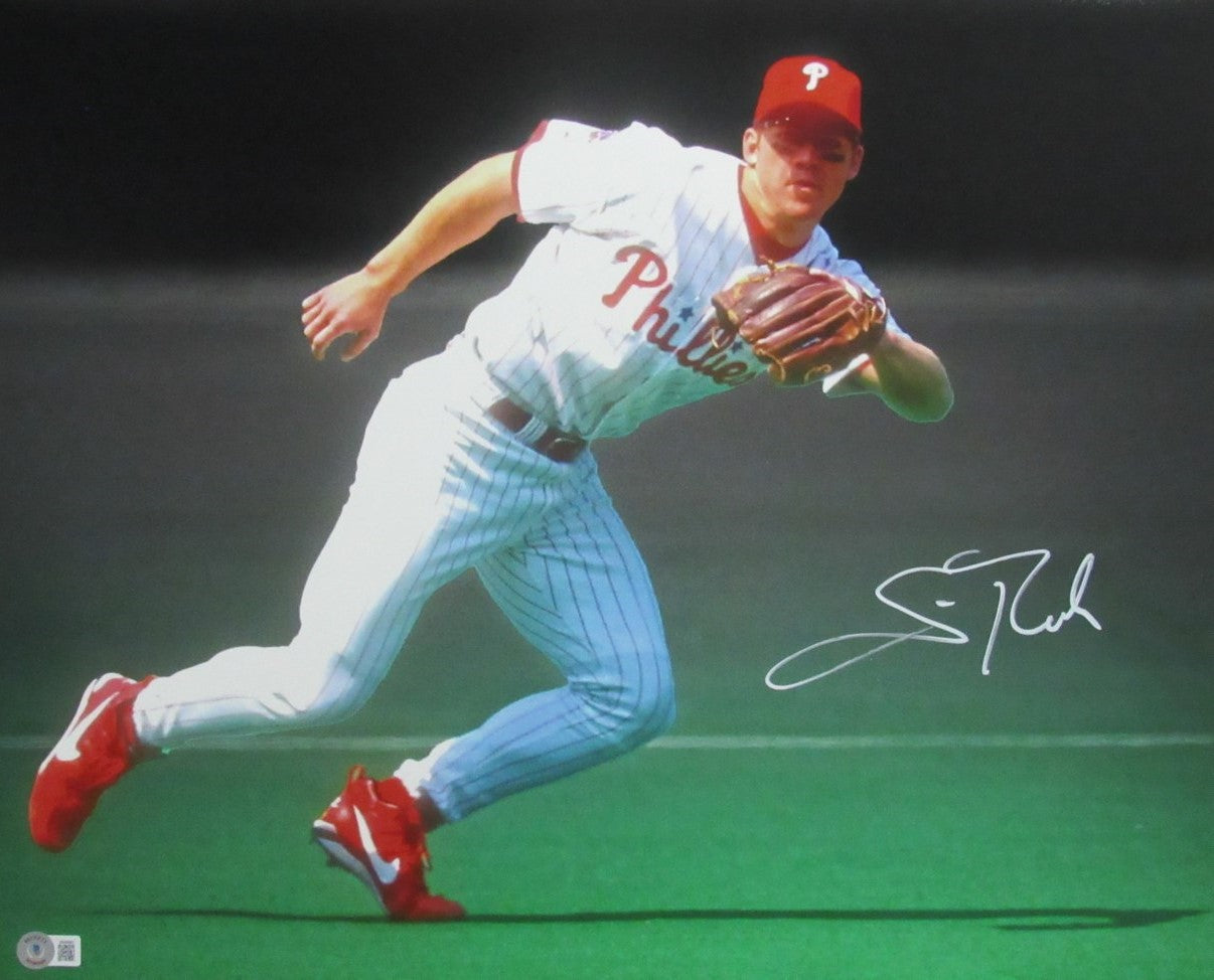 Scott Rolen Autographed 16x20 Photo Philadelphia Phillies Beckett 183383