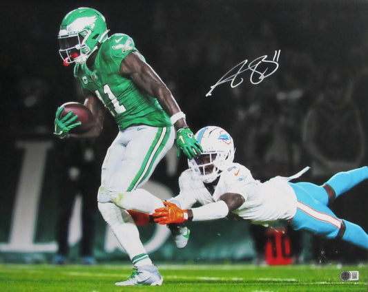 A.J. Brown Signed/Autographed 16x20 Photo Philadelphia Eagles Beckett 
 192195