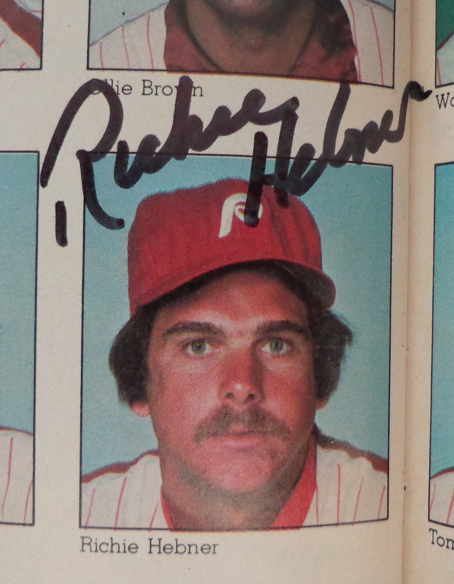 1977 World Series Program Multi-Signed by 17 Yankees/Dodgers+ Hunter HOF 177126